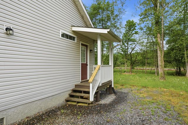 5457 Willow Springs Road, Young Harris, GA 30582