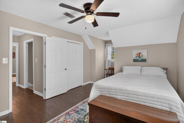 307 Country Glen, Pelzer, SC 29669