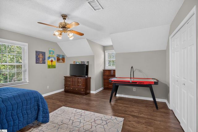 307 Country Glen, Pelzer, SC 29669