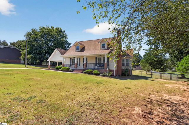307 Country Glen, Pelzer, SC 29669