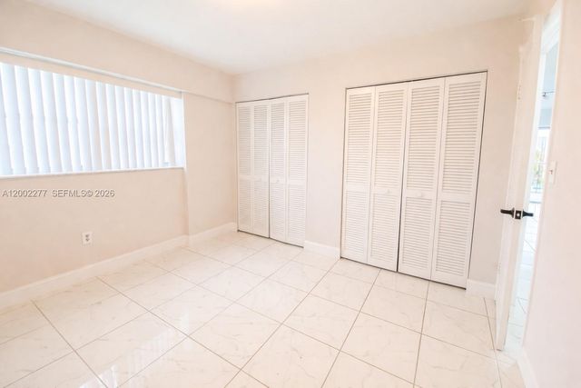 16508 NE 26th Ave 601, North Miami Beach, FL 33160
