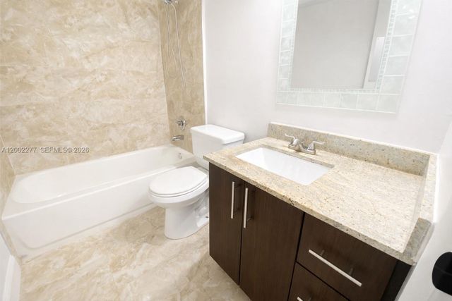 16508 NE 26th Ave 601, North Miami Beach, FL 33160