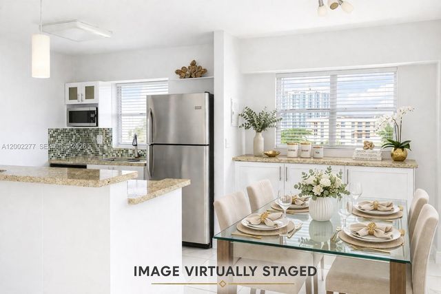 16508 NE 26th Ave 601, North Miami Beach, FL 33160