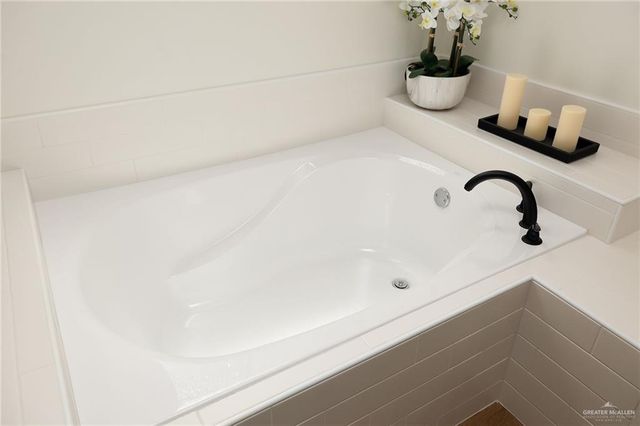 2321 Brown Pelican Lane, Harlingen, TX 78552