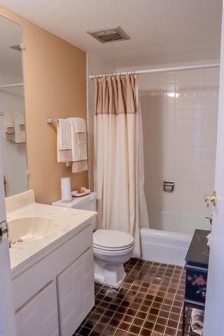 840 Elder Road A414, Homewood, IL 60430