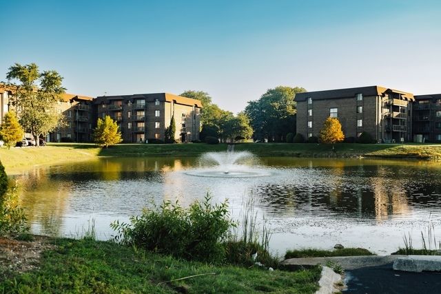 840 Elder Road A414, Homewood, IL 60430