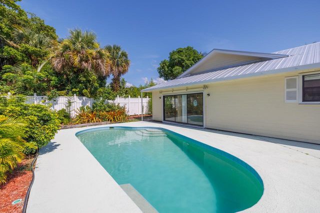 246 SE Ila Street, Stuart, FL 34994