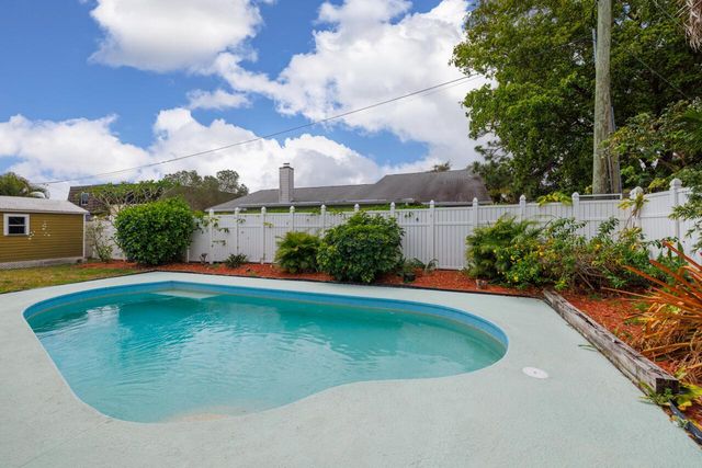 246 SE Ila Street, Stuart, FL 34994