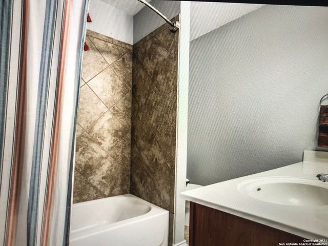 9023 Bowen Branch, San Antonio, TX 78254