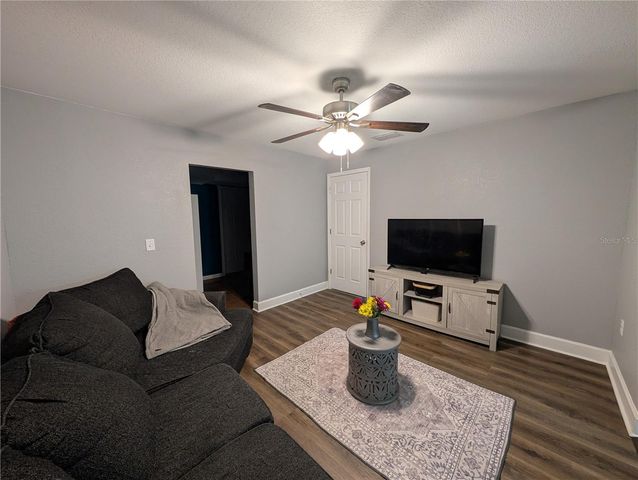 739 CENTER STREET, Lake Wales, FL 33877