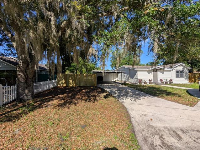 739 CENTER STREET, Lake Wales, FL 33877
