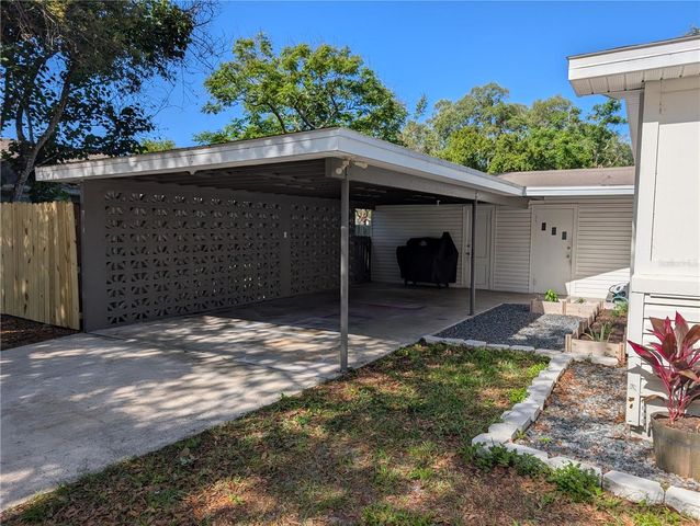 739 CENTER STREET, Lake Wales, FL 33877