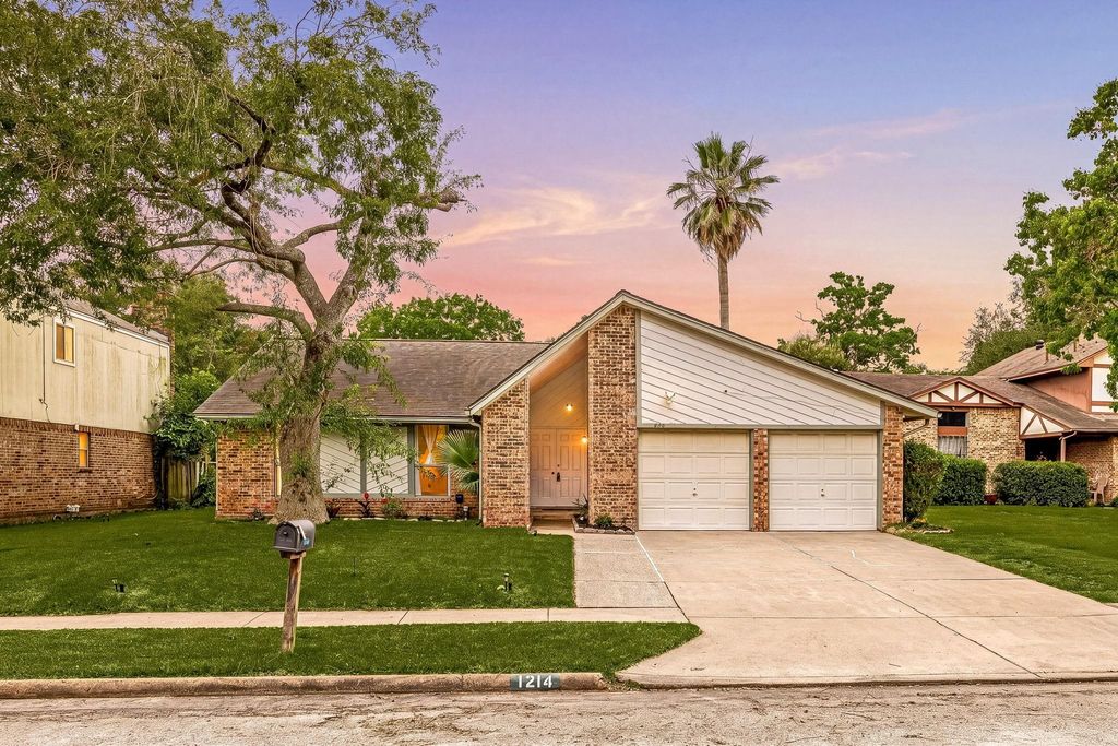 1214 Park Royale Court, Katy, TX 77450