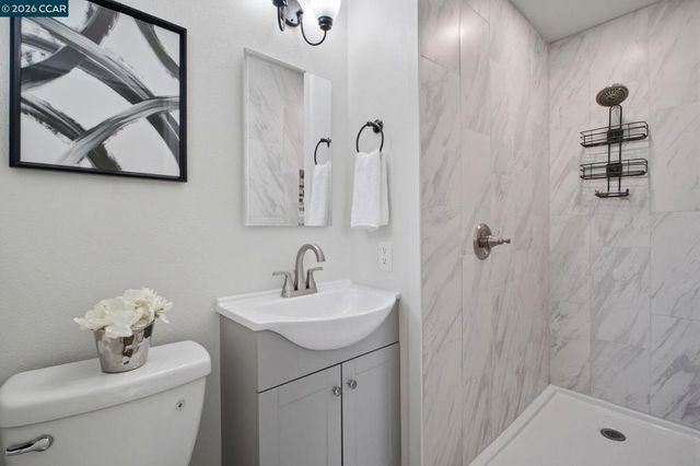 16132 16132 Via Catherine, San Lorenzo, CA 94580