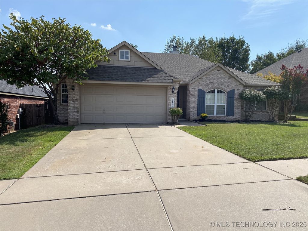 2709 W Ocala Street, Broken Arrow, OK 74011