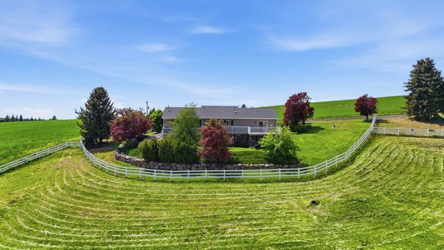 10505 S Sharon Rd, Spokane, WA 99223