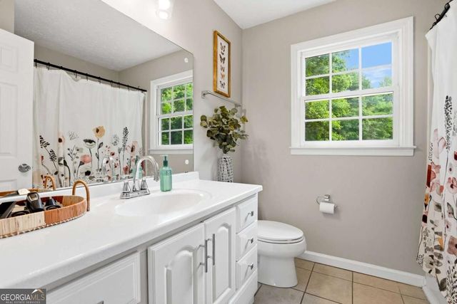 2134 E Cherokee Drive, Woodstock, GA 30188
