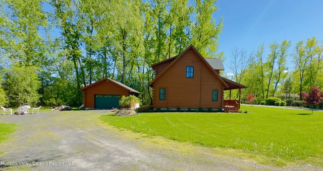 6 Debbie Drive, Athens, NY 12015