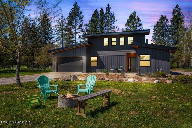 10130 W Pine ST, Sandpoint, ID 83864 property photo