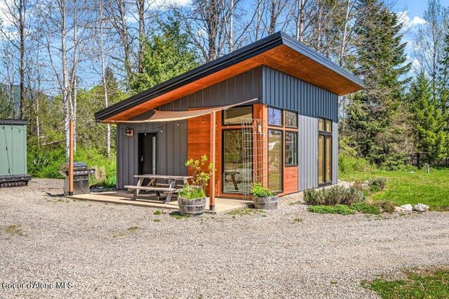10130 W Pine ST, Sandpoint, ID 83864