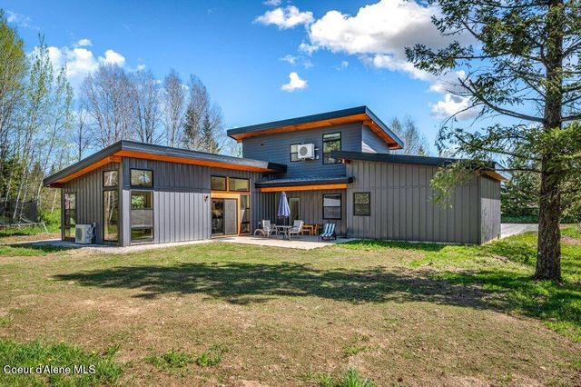 10130 W Pine ST, Sandpoint, ID 83864