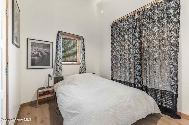 10130 W Pine ST, Sandpoint, ID 83864