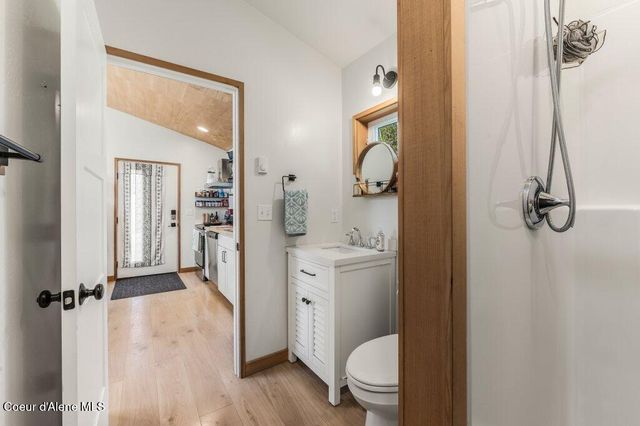 10130 W Pine ST, Sandpoint, ID 83864