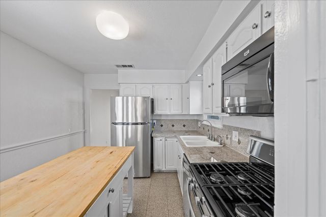 6043 Llano Avenue, Dallas, TX 75206