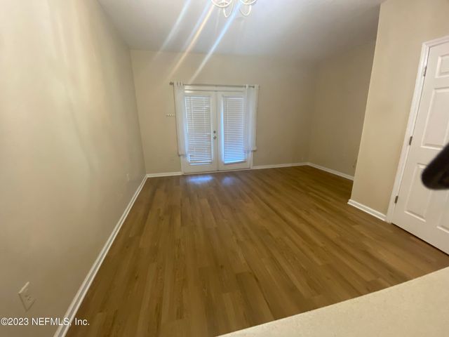 1480 PITNEY Circle, Jacksonville, FL 32225
