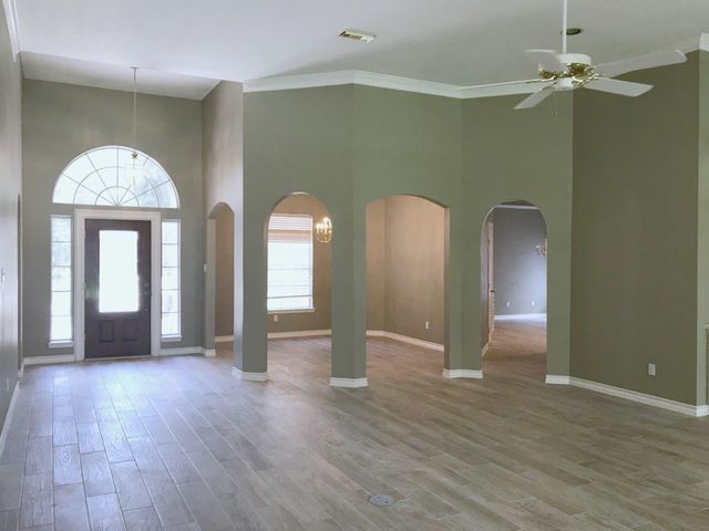 11514 Aspenway Drive, Houston, TX 77070