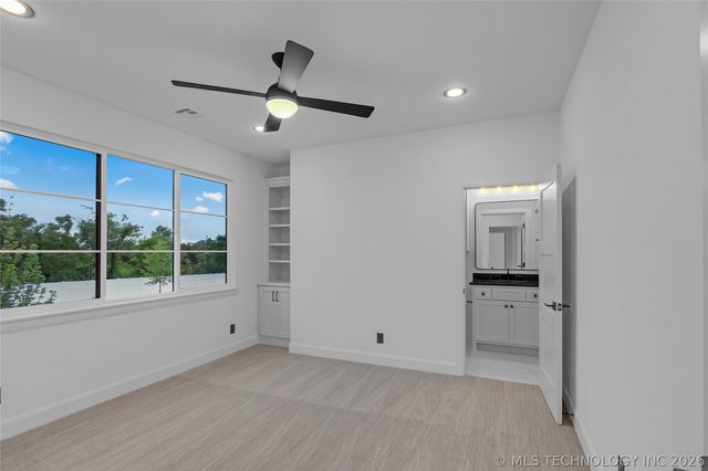 303 N 85th Court, Broken Arrow, OK 74014