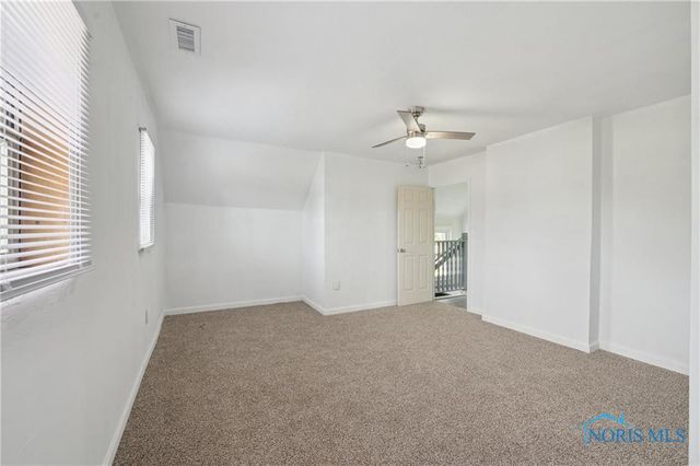 1155 Pinewood Avenue, Toledo, OH 43607