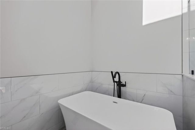 2204 Indian Hill RD, Virginia Beach, VA 23455