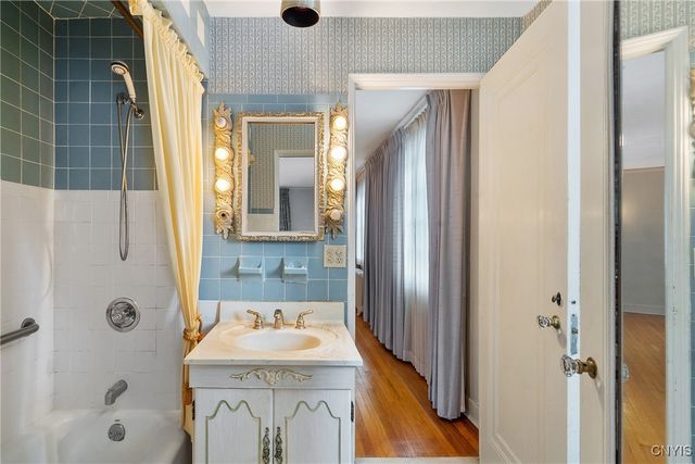 310 Sedgwick Drive, Syracuse, NY 13203