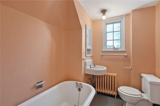 310 Sedgwick Drive, Syracuse, NY 13203