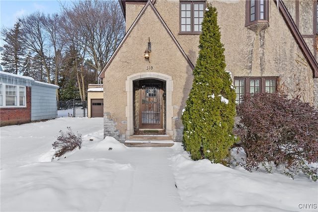 310 Sedgwick Drive, Syracuse, NY 13203