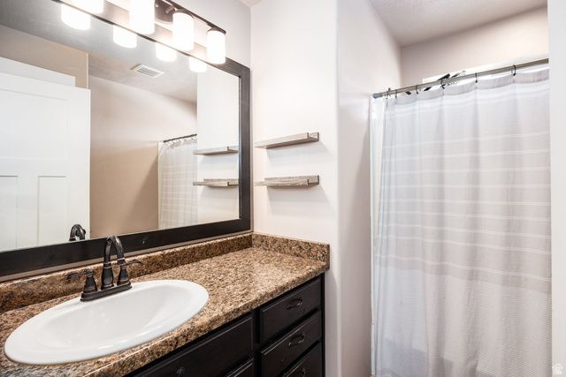 237 E TATE CT, Grantsville, UT 84029