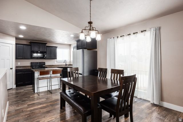 237 E TATE CT, Grantsville, UT 84029