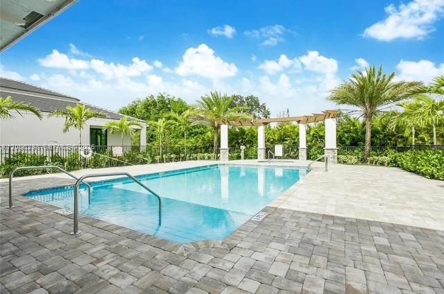 3525 NW 1st Street, Pompano Beach, FL 33069