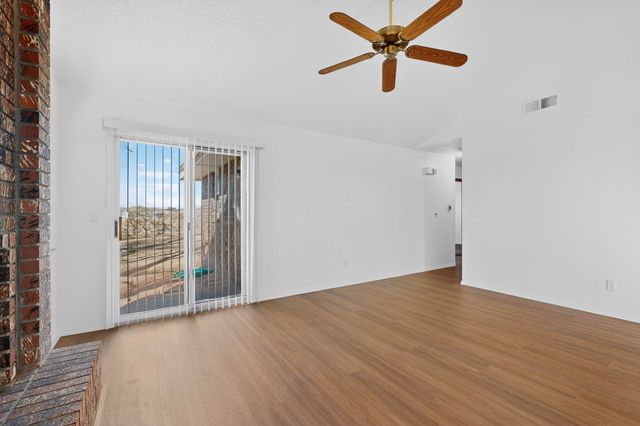 9 Apache Plume Road, Los Lunas, NM 87031