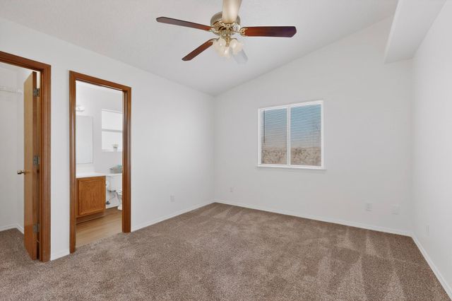 9 Apache Plume Road, Los Lunas, NM 87031