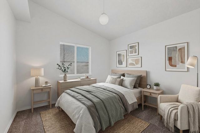 9 Apache Plume Road, Los Lunas, NM 87031