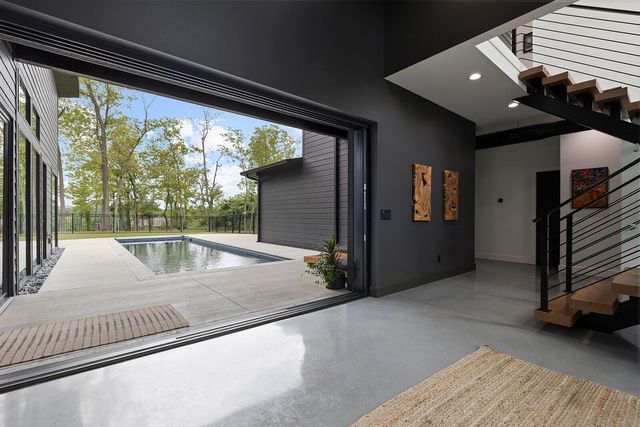 861 Bantry Court, Nixa, MO 65714