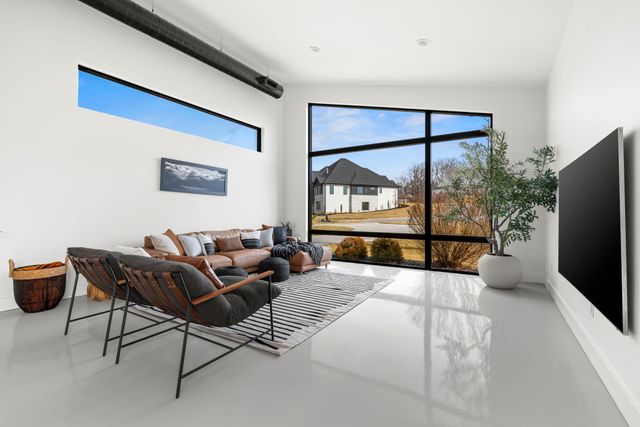 861 Bantry Court, Nixa, MO 65714