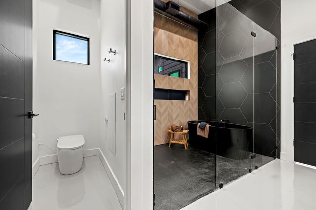 861 Bantry Court, Nixa, MO 65714