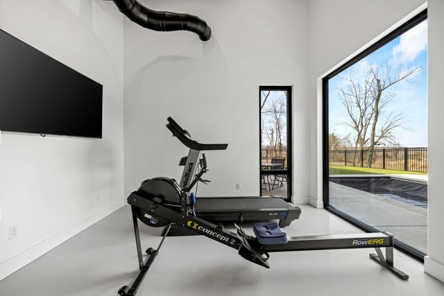 861 Bantry Court, Nixa, MO 65714