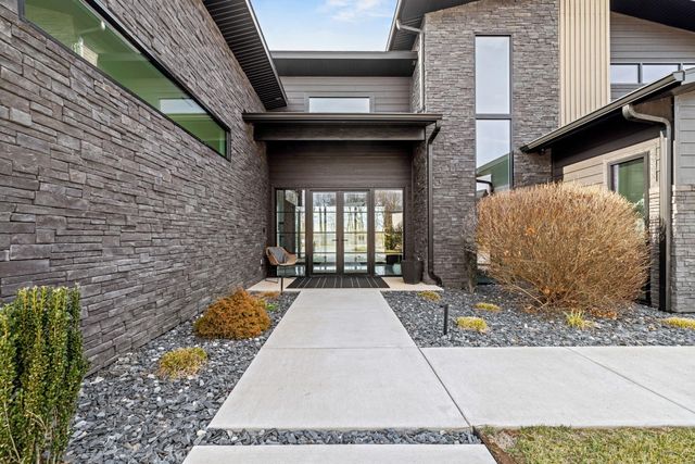 861 Bantry Court, Nixa, MO 65714