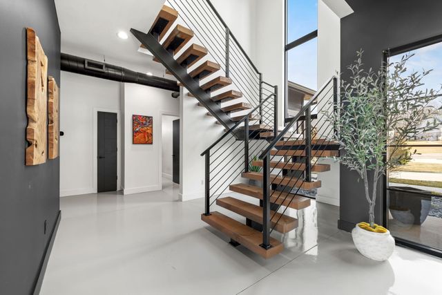 861 Bantry Court, Nixa, MO 65714