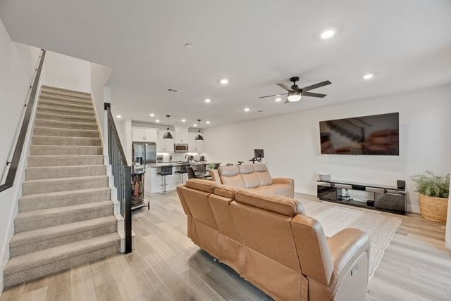 2610 La Cala Drive, Grand Prairie, TX 75054