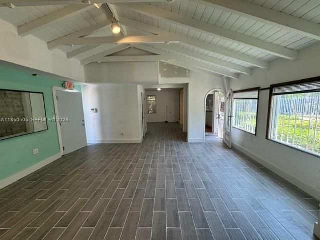 611 NE 86 st, Miami, FL 33138